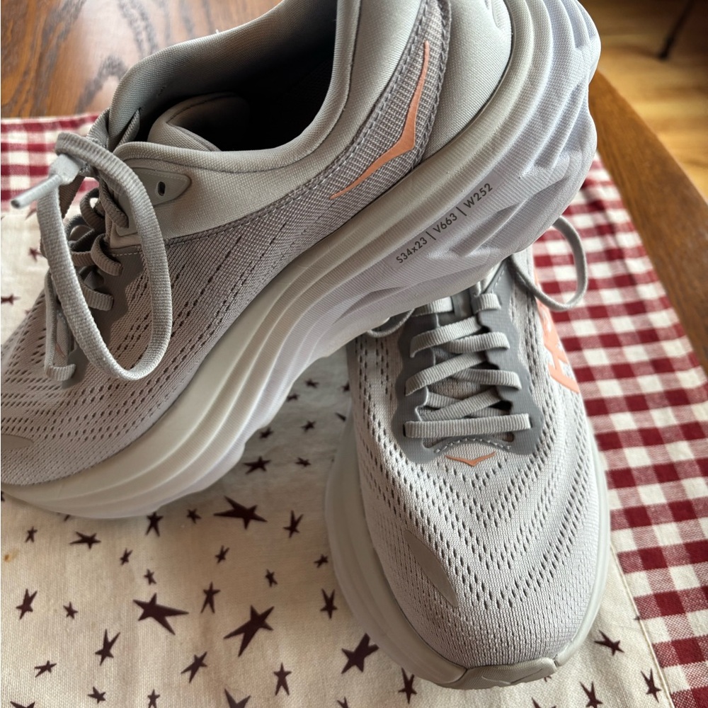 Hoka One One Bondi 8 Womens Harbor Mist Lunar Rock Running Shoes